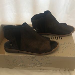 Musse & Cloud Ciara bronze booties size 38
